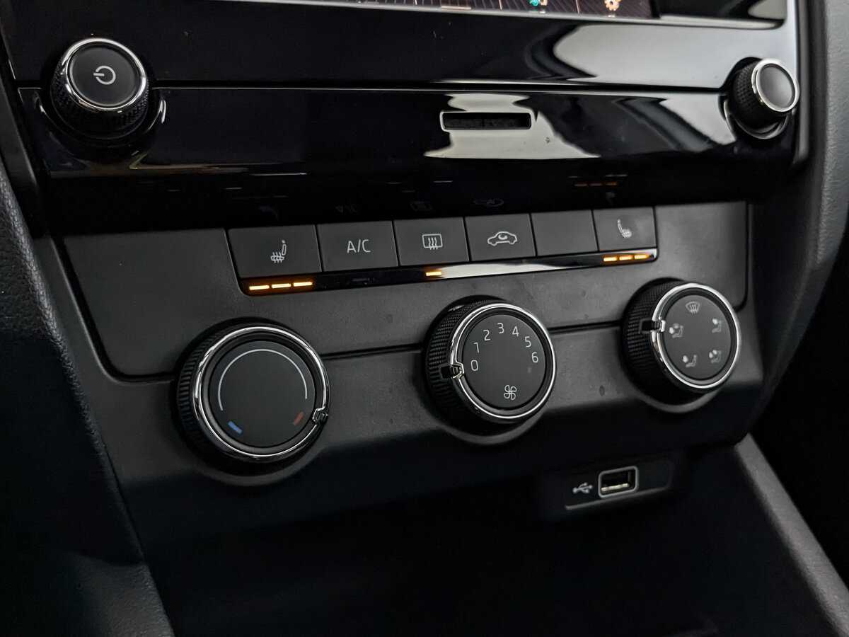 Шкода Октавия б/у, 2019, Автоматическая. Фото: #25