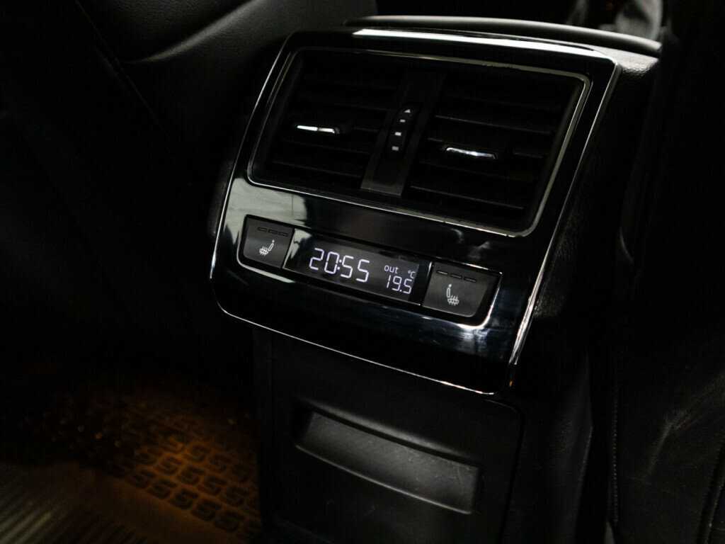 Шкода Суперб б/у, 2018, Роботизированная. Фото: #18