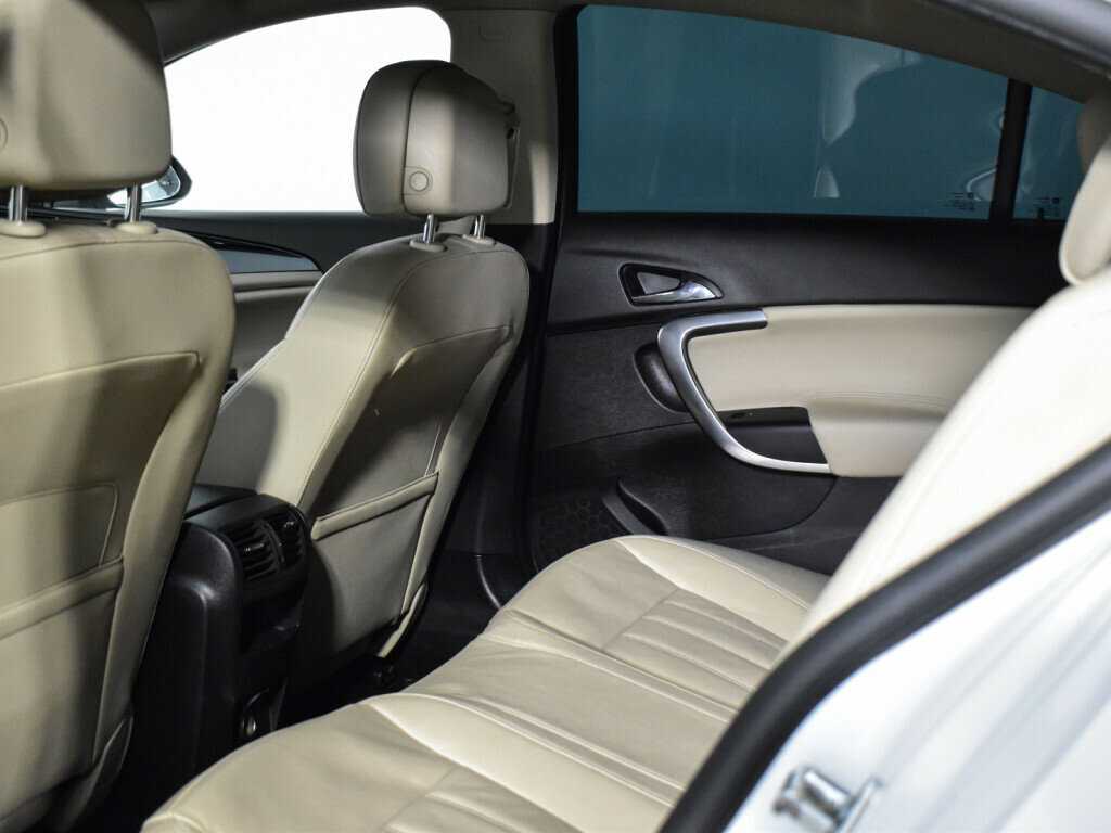 Опель Инсигния б/у, 2014, Автоматическая. Фото: #12