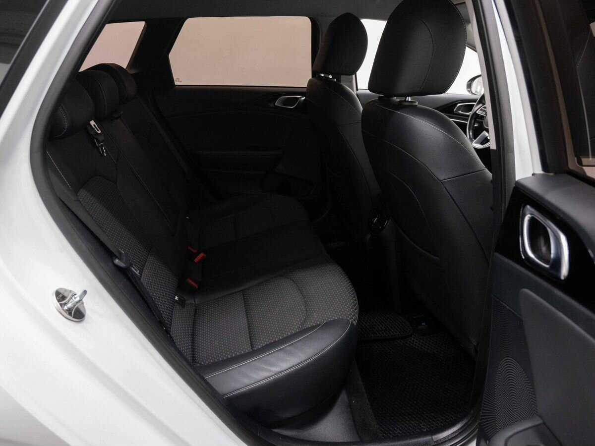 Киа Сид б/у, 2018, Роботизированная. Фото: #9