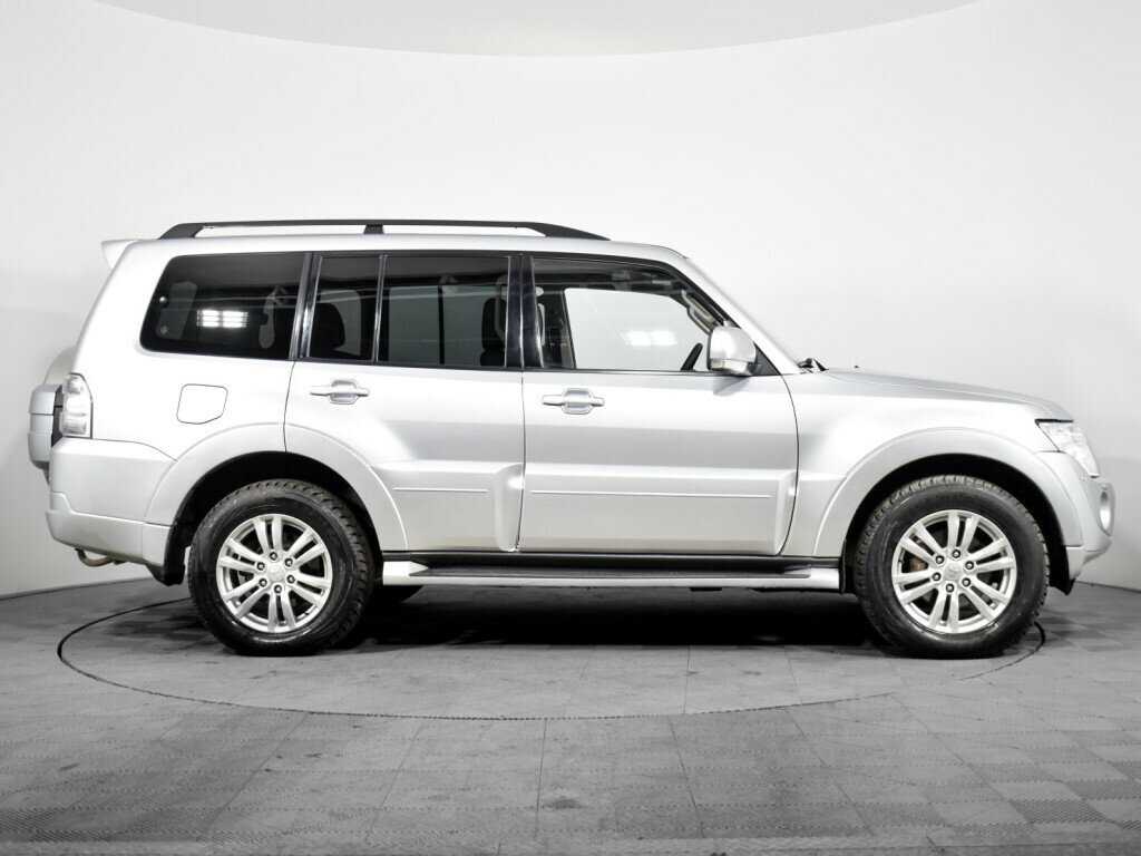 Митсубиши Паджеро б/у, 2013, Автоматическая. Фото: #3