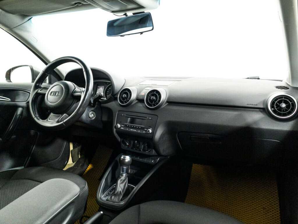 Ауди А1 б/у, 2012, Роботизированная. Фото: #8