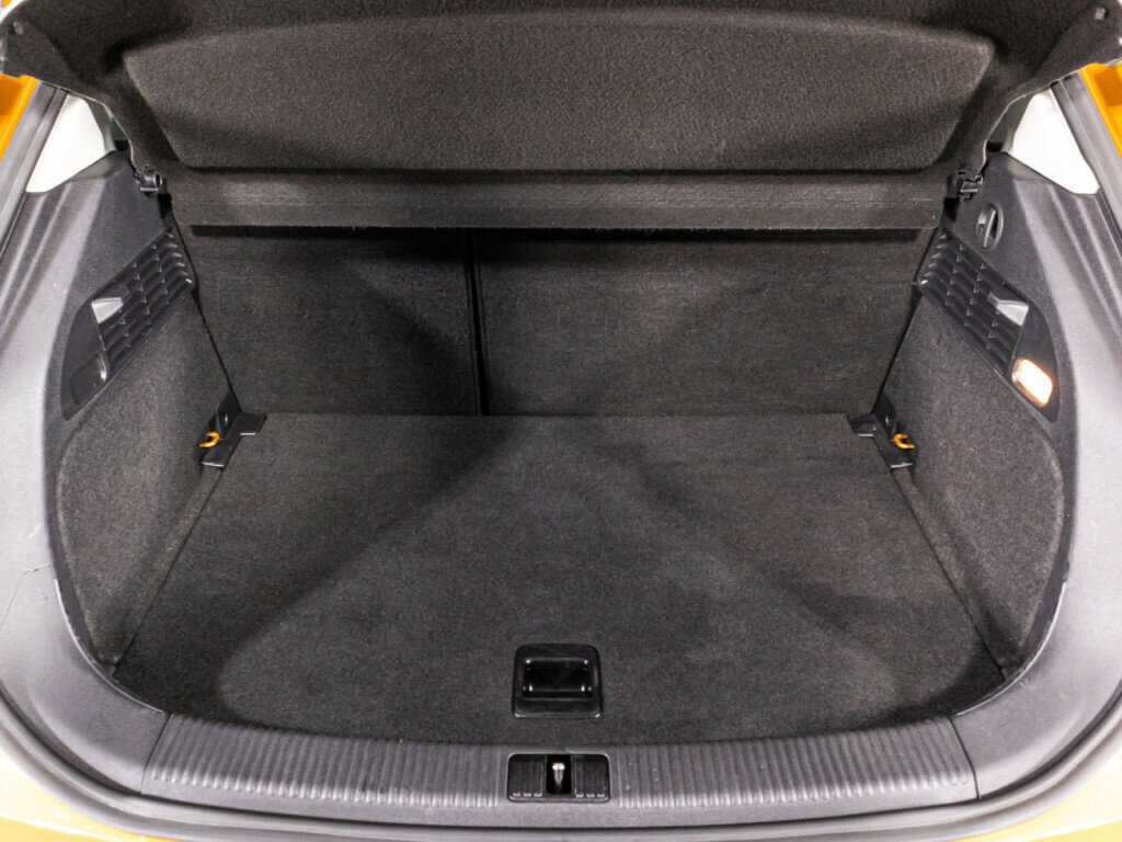 Ауди А1 б/у, 2012, Роботизированная. Фото: #14