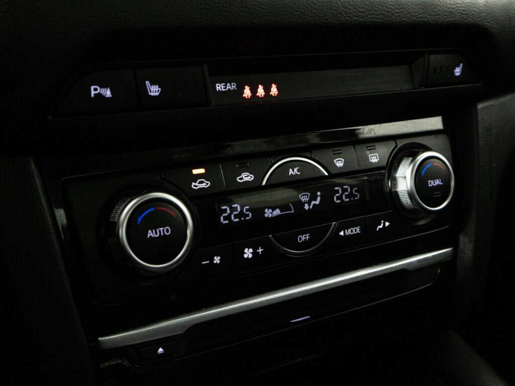 Мазда 6 б/у, 2015, Автоматическая. Фото: #16