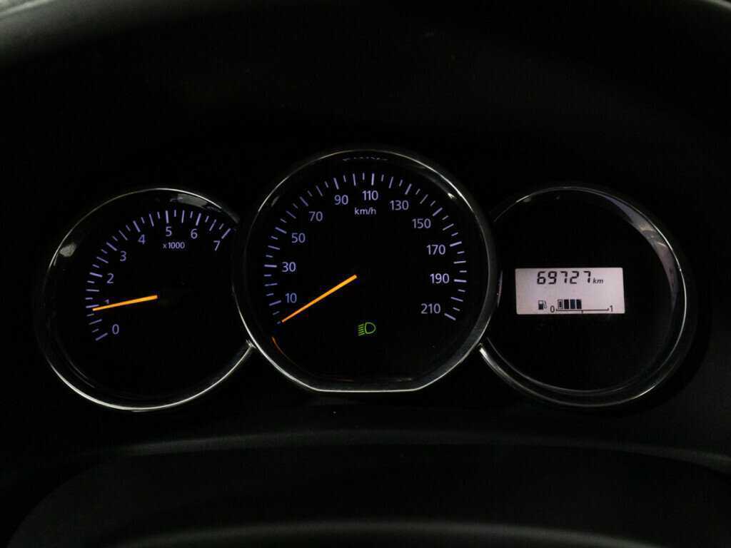 Рено Сандеро б/у, 2016, Механическая. Фото: #11