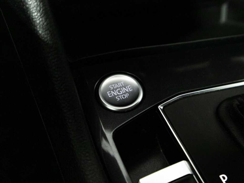 Фольксваген Тигуан б/у, 2018, Роботизированная. Фото: #19