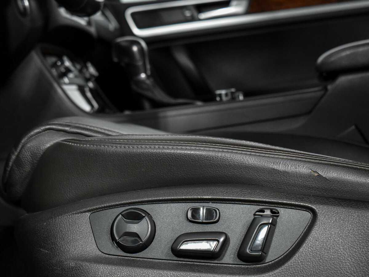 Фольксваген Туарег б/у, 2013, Автоматическая. Фото: #9