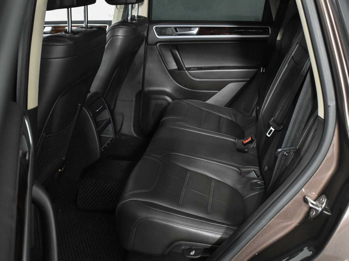 Фольксваген Туарег б/у, 2013, Автоматическая. Фото: #11