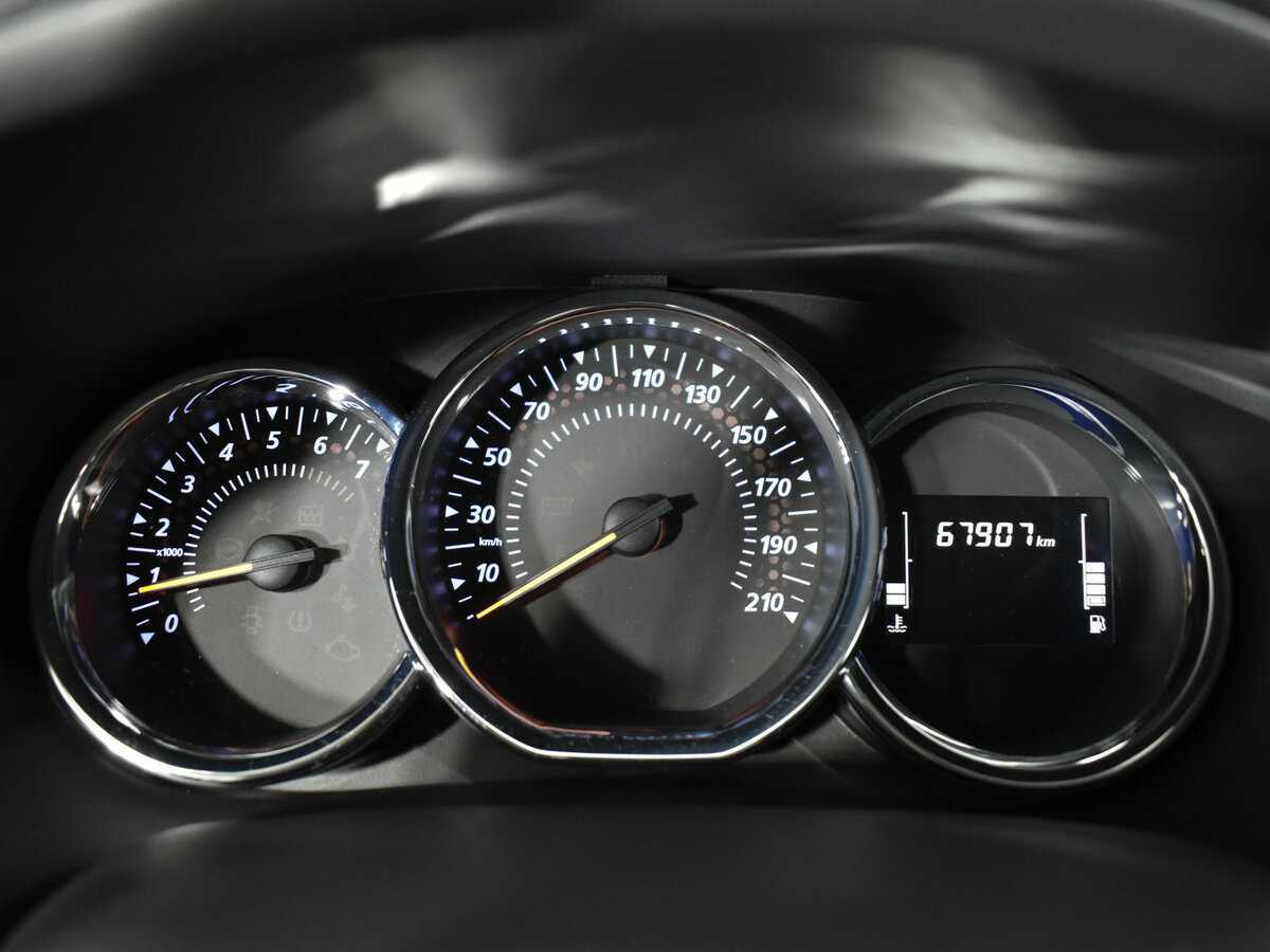 Рено Логан б/у, 2022, Механическая. Фото: #12