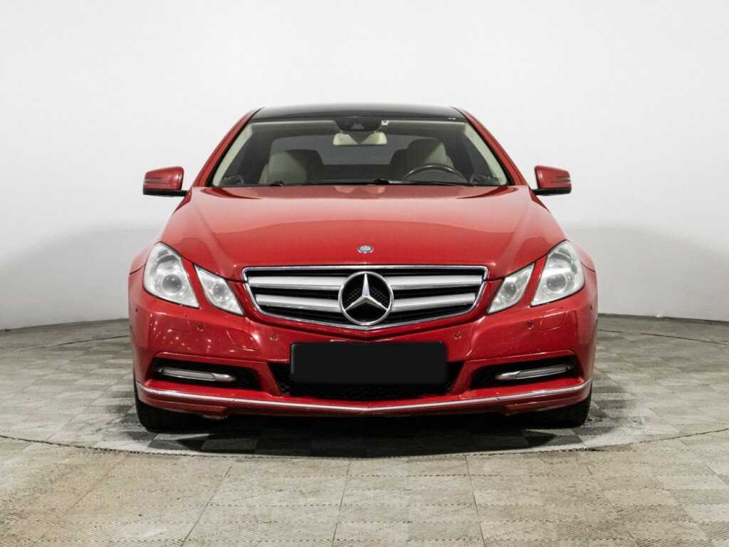 Мерседес-Бенц Е-Класс б/у, 2012, Автоматическая. Фото: #1