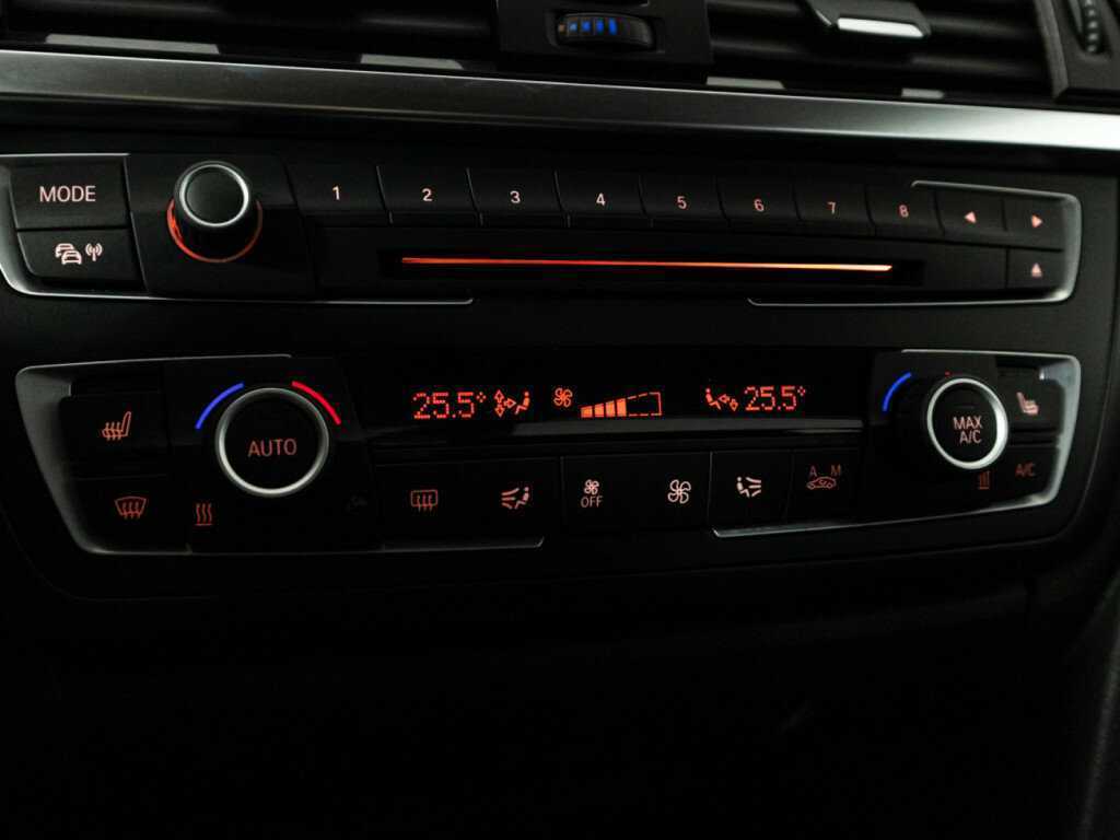 БМВ 3 серии б/у, 2013, Автоматическая. Фото: #20