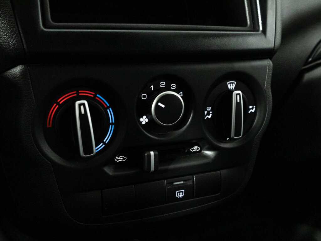 Лада (ВАЗ) Гранта б/у, 2023, Механическая. Фото: #14