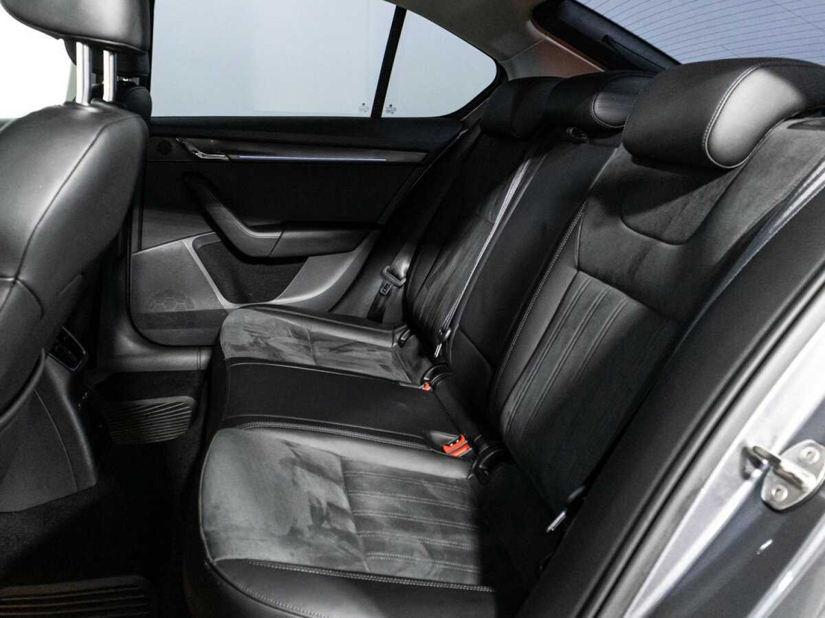 Шкода Октавия б/у, 2020, Роботизированная. Фото: #9