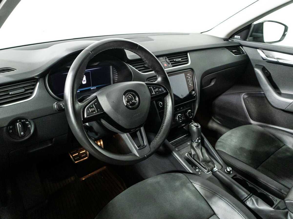 Шкода Октавия б/у, 2020, Роботизированная. Фото: #10