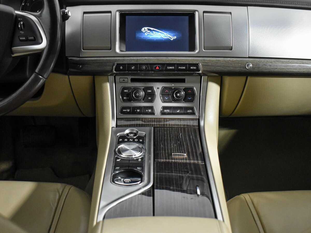 Ягуар ИксФ б/у, 2014, Автоматическая. Фото: #12