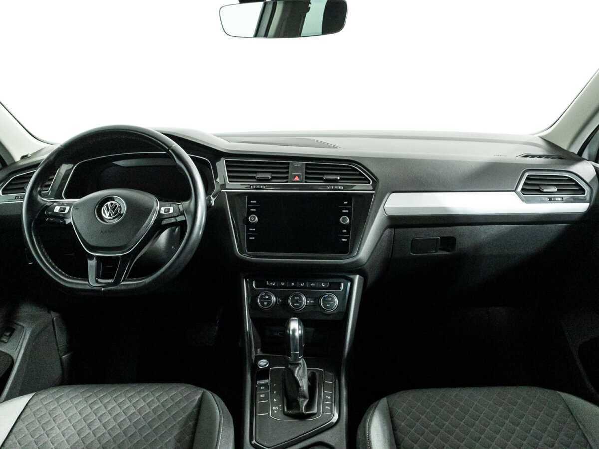 Фольксваген Тигуан б/у, 2018, Роботизированная. Фото: #11
