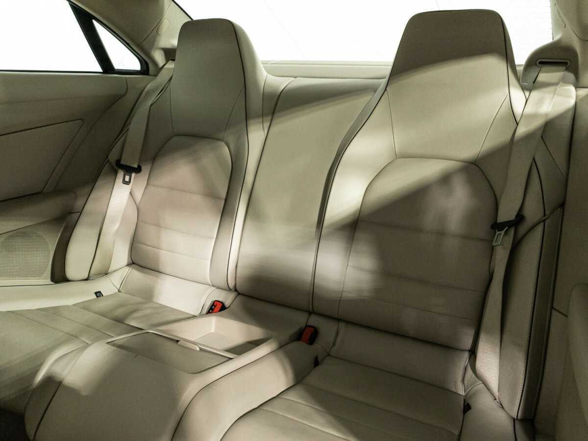 Мерседес-Бенц Е-Класс б/у, 2013, Автоматическая. Фото: #9