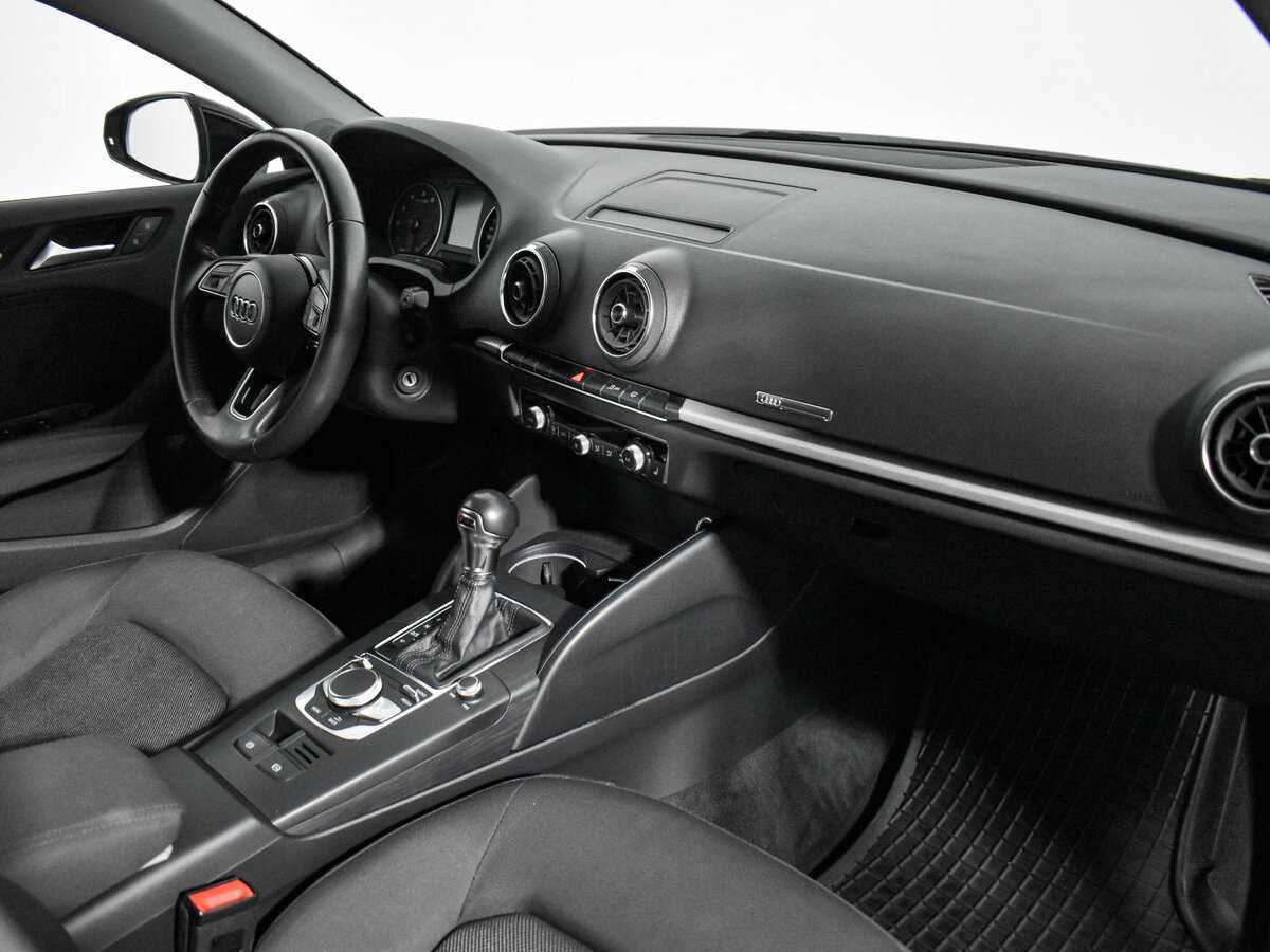 Ауди А3 б/у, 2018, Роботизированная. Фото: #13