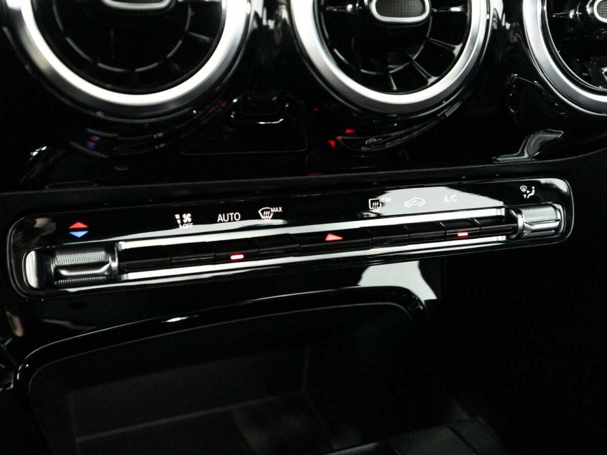 Мерседес-Бенц А-Класс б/у, 2019, Роботизированная. Фото: #17