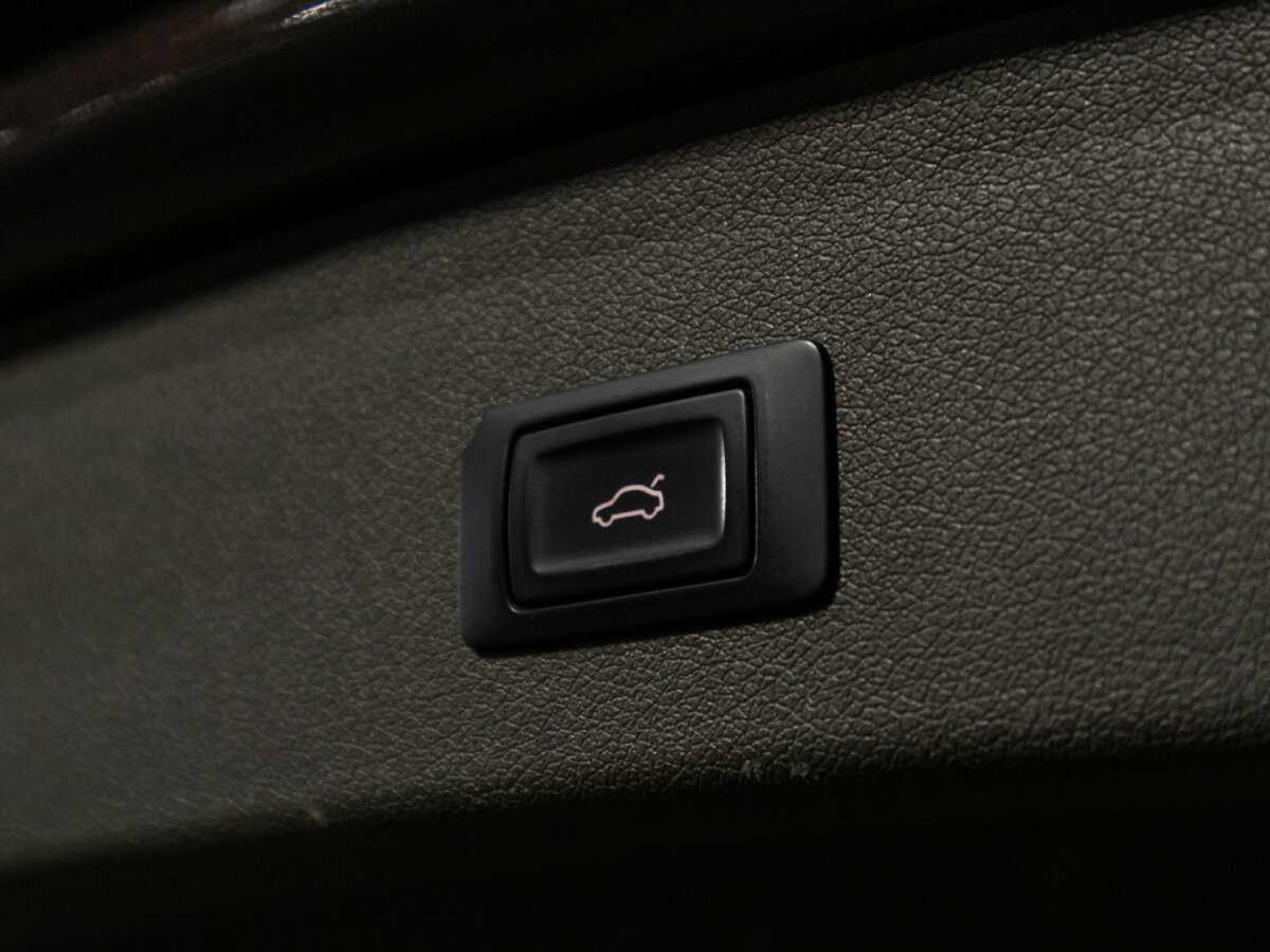 Ауди К5 б/у, 2014, Роботизированная. Фото: #13