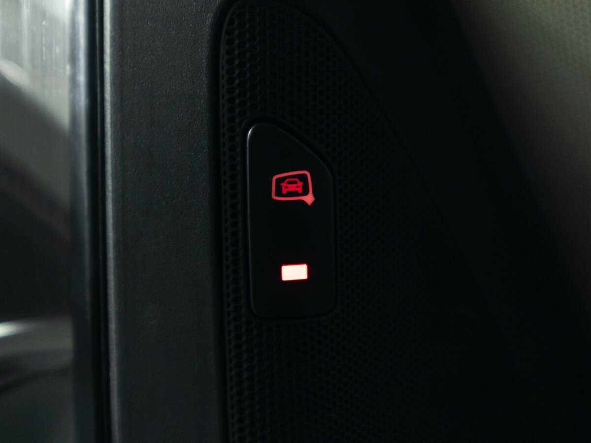 Ауди К5 б/у, 2014, Роботизированная. Фото: #17