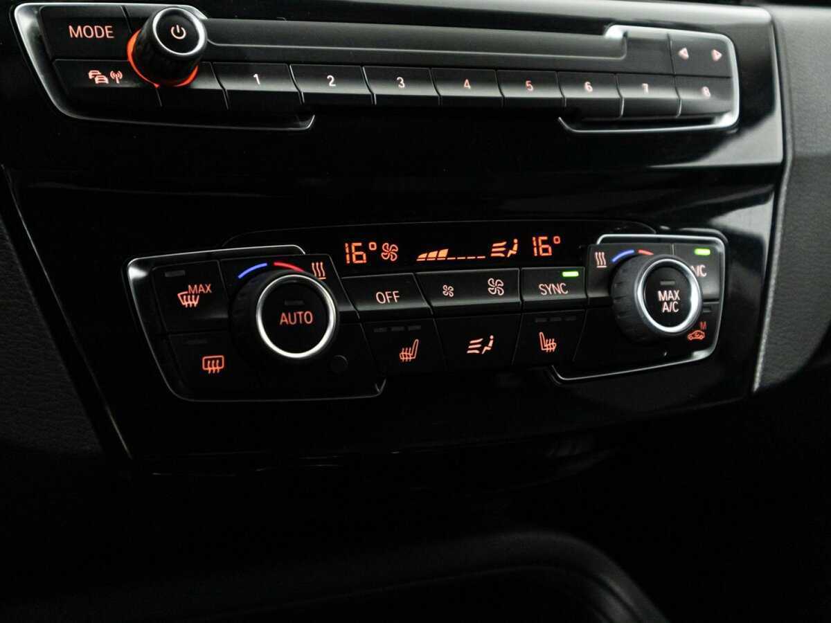 БМВ Икс1 б/у, 2016, Автоматическая. Фото: #16