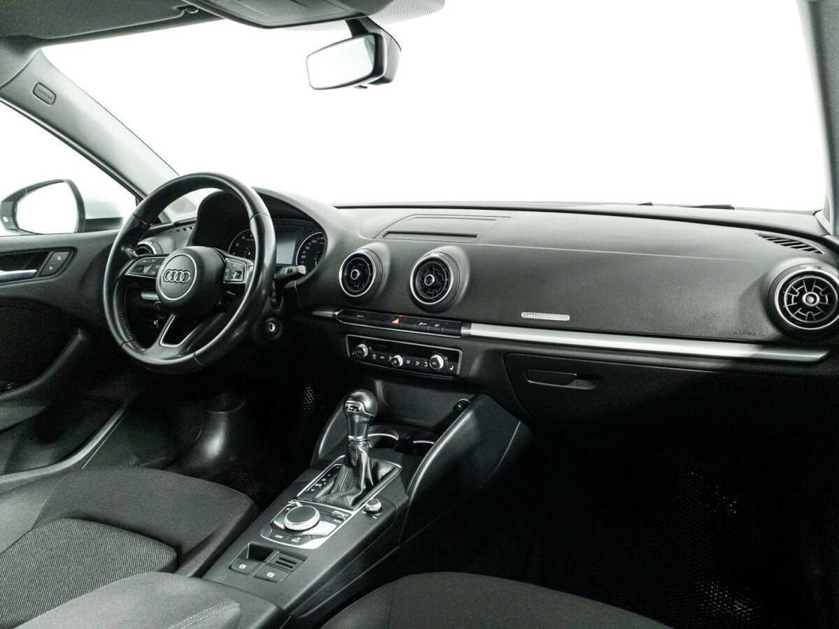 Ауди А3 б/у, 2017, Роботизированная. Фото: #8