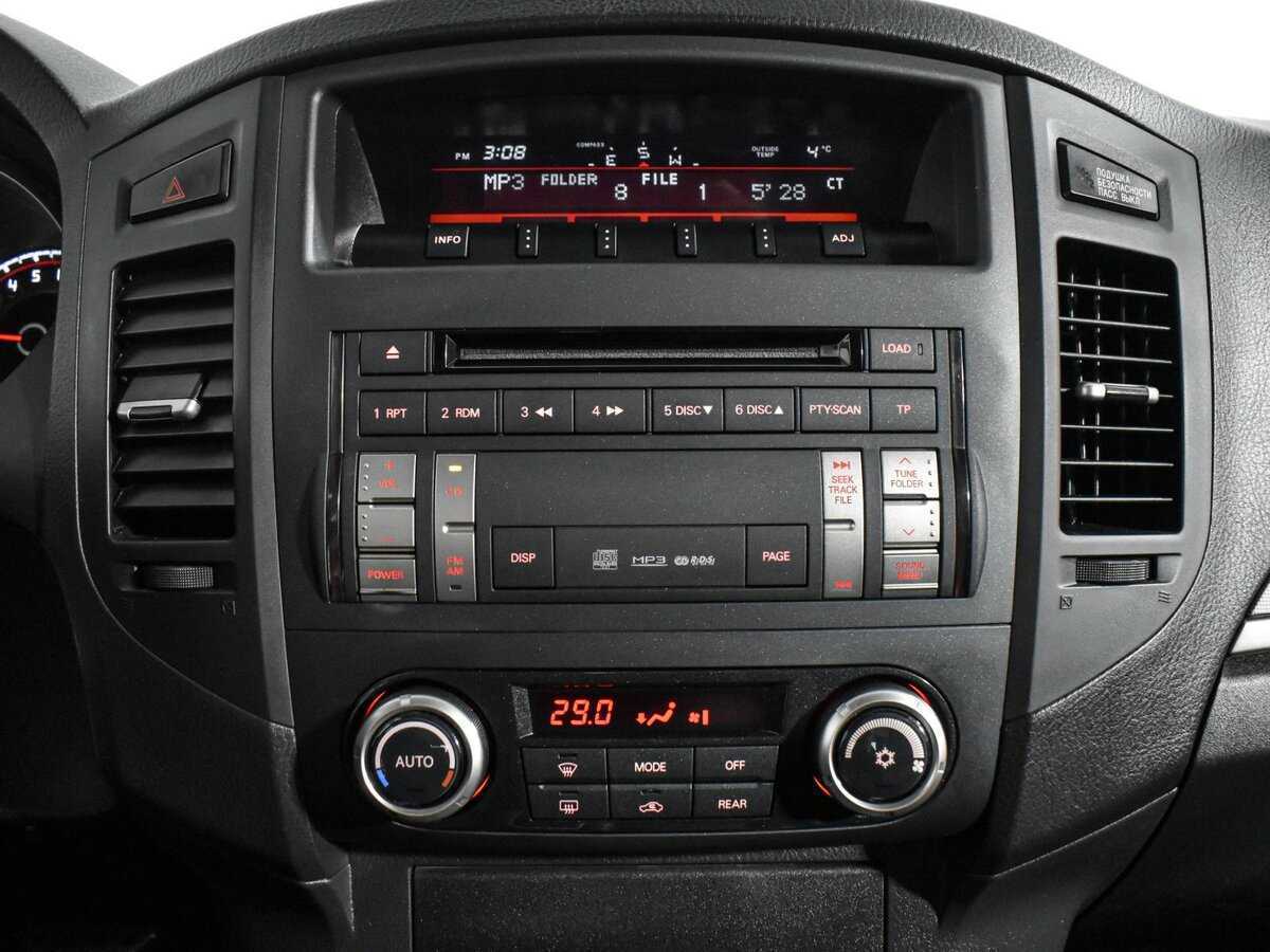 Митсубиши Паджеро б/у, 2013, Автоматическая. Фото: #13