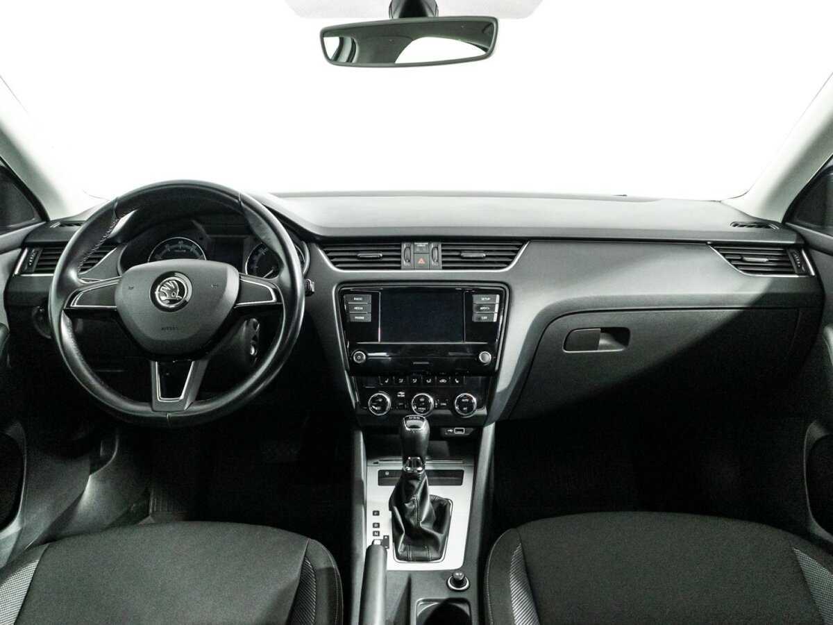 Шкода Октавия б/у, 2020, Роботизированная. Фото: #12