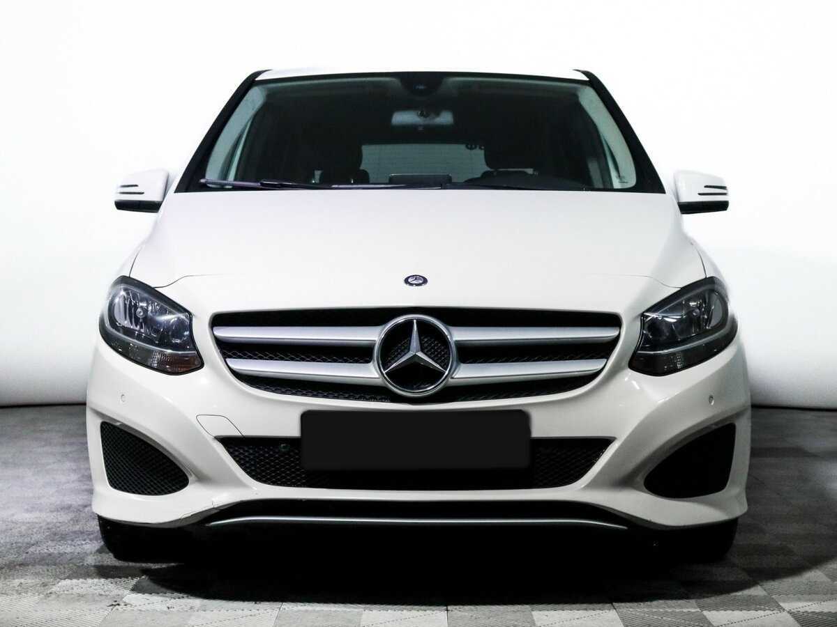 Мерседес-Бенц Б-Класс б/у, 2015, Роботизированная. Фото: #1