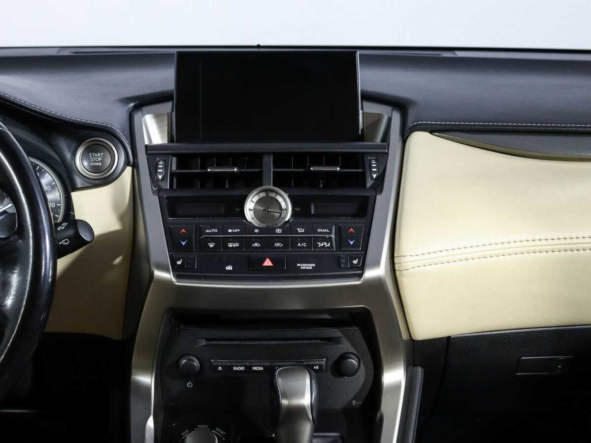 Лексус Н-Икс б/у, 2015, Вариатор. Фото: #9