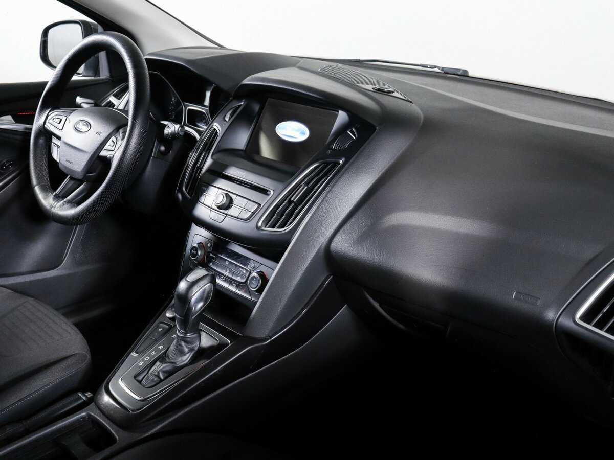 Форд Фокус б/у, 2017, Автоматическая. Фото: #8