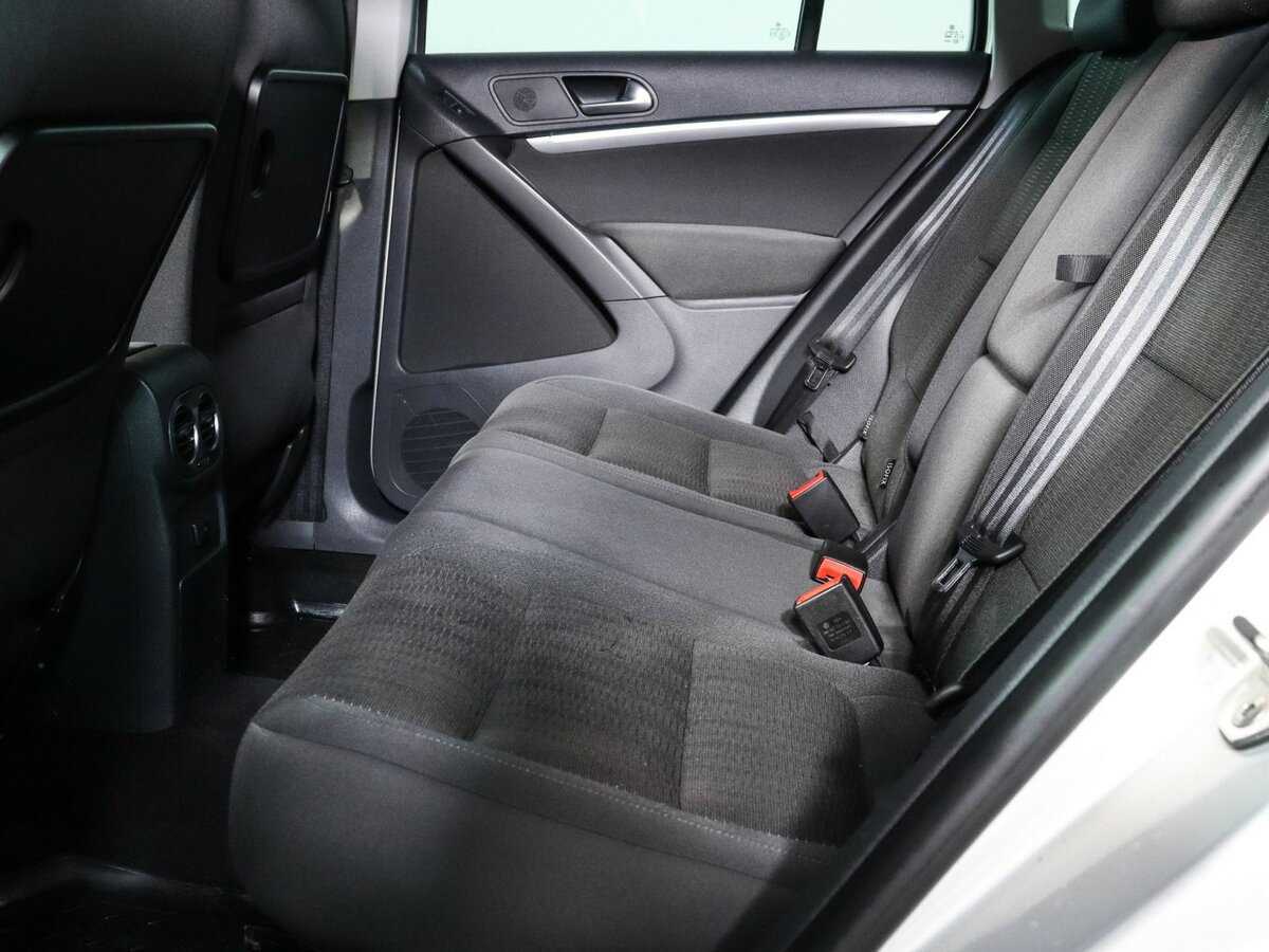 Фольксваген Тигуан б/у, 2012, Автоматическая. Фото: #9