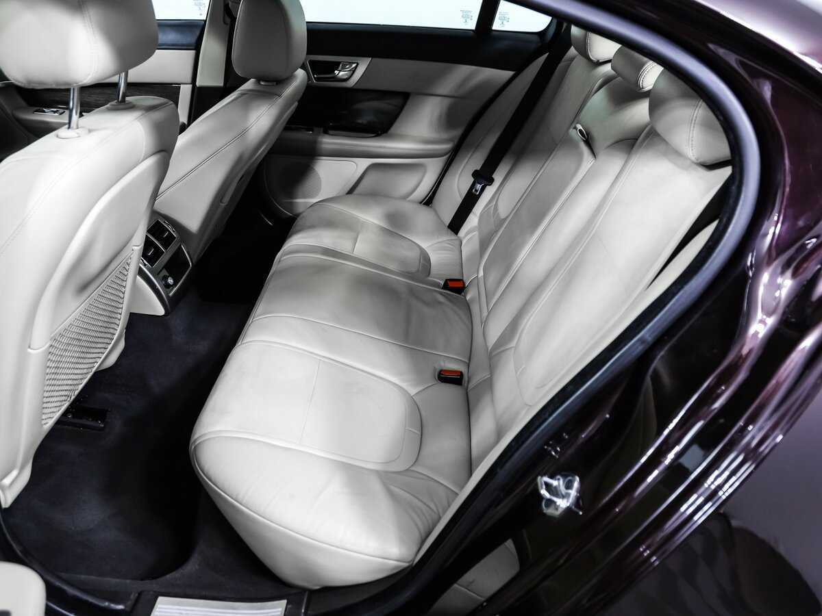 Ягуар ИксФ б/у, 2013, Автоматическая. Фото: #12