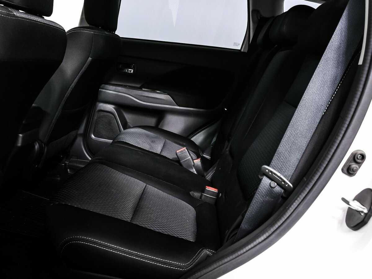 Митсубиши Оутлэндер б/у, 2017, Вариатор. Фото: #13