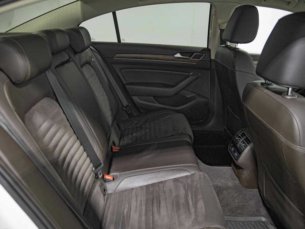 Фольксваген Пассат б/у, 2016, Роботизированная. Фото: #14