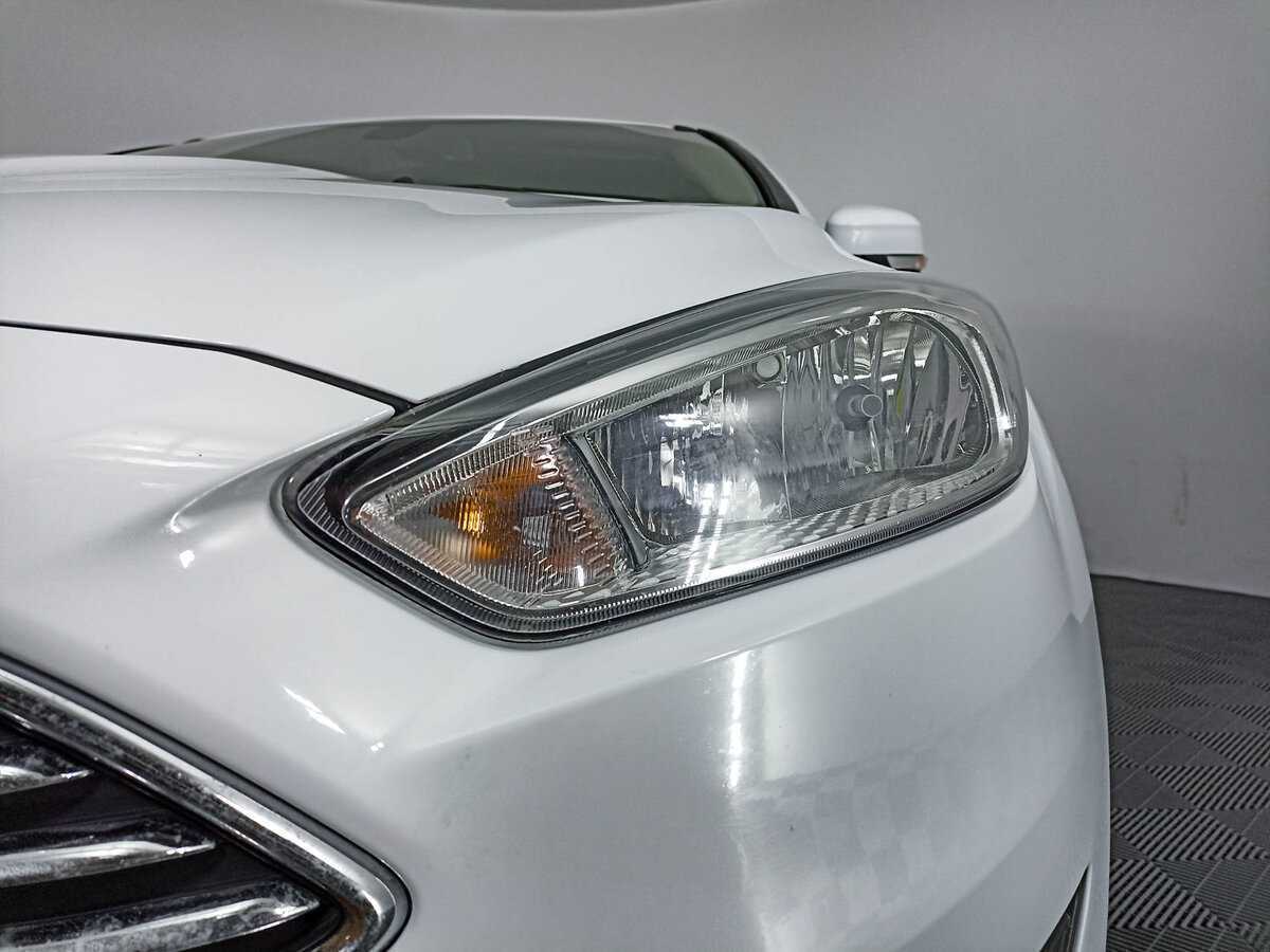 Форд Фокус б/у, 2016, Роботизированная. Фото: #15