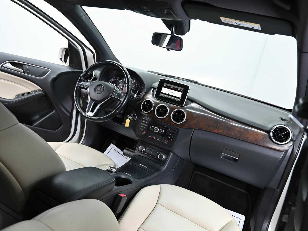 Мерседес-Бенц Б-Класс б/у, 2013, Роботизированная. Фото: #9