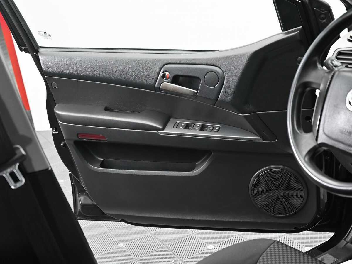 Сан-Ён Кирон б/у, 2014, Механическая. Фото: #4