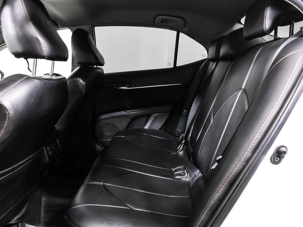 Тойота Камри б/у, 2018, Автоматическая. Фото: #12