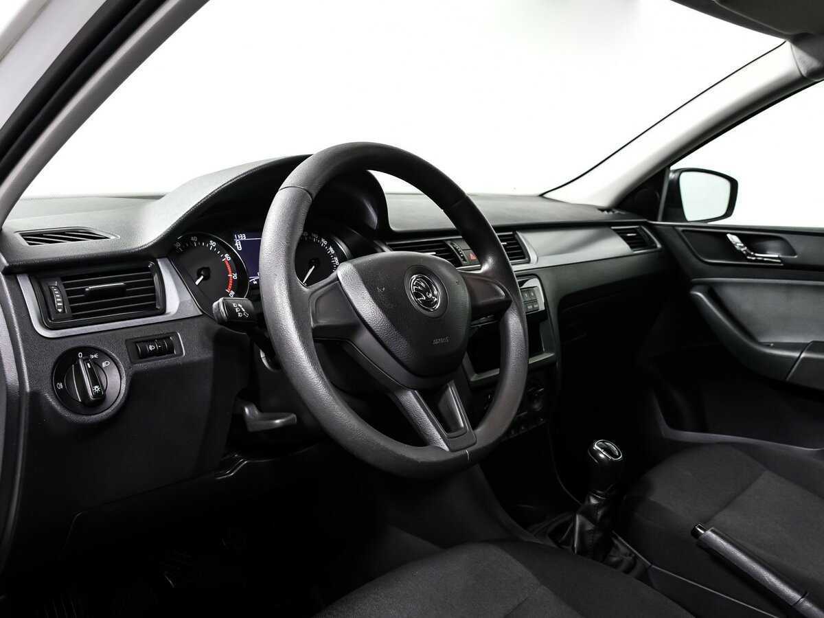 Шкода Рапид б/у, 2017, Механическая. Фото: #9