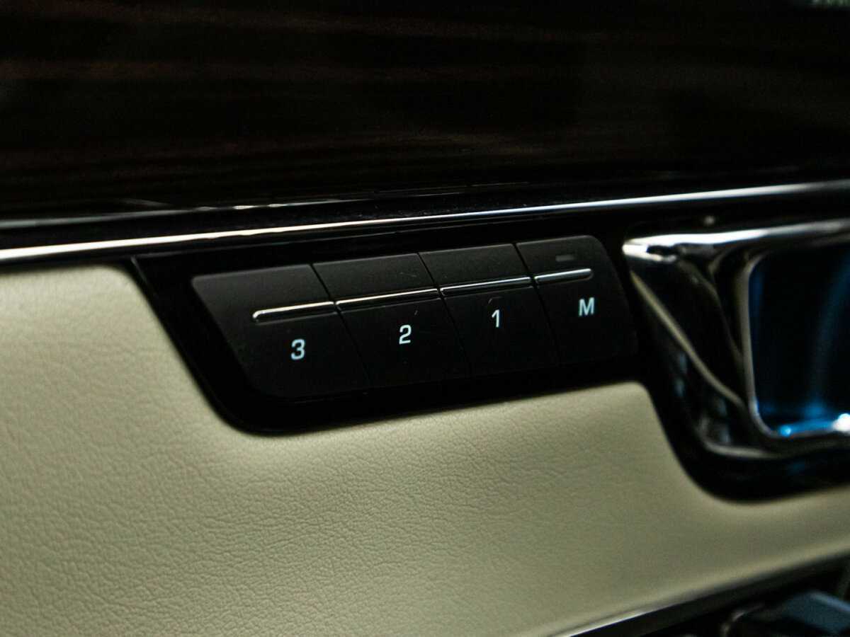 Ягуар ИксДжи б/у, 2015, Автоматическая. Фото: #17