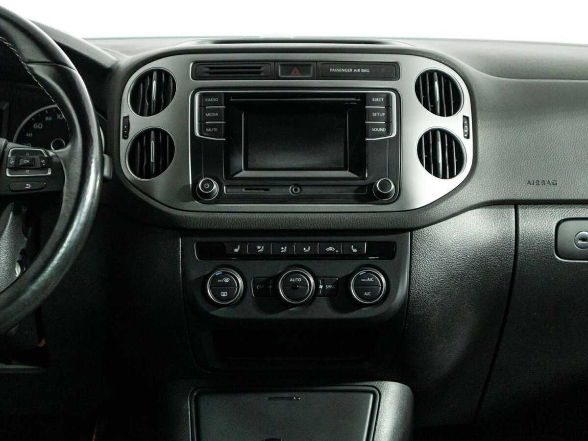 Фольксваген Тигуан б/у, 2015, Автоматическая. Фото: #13