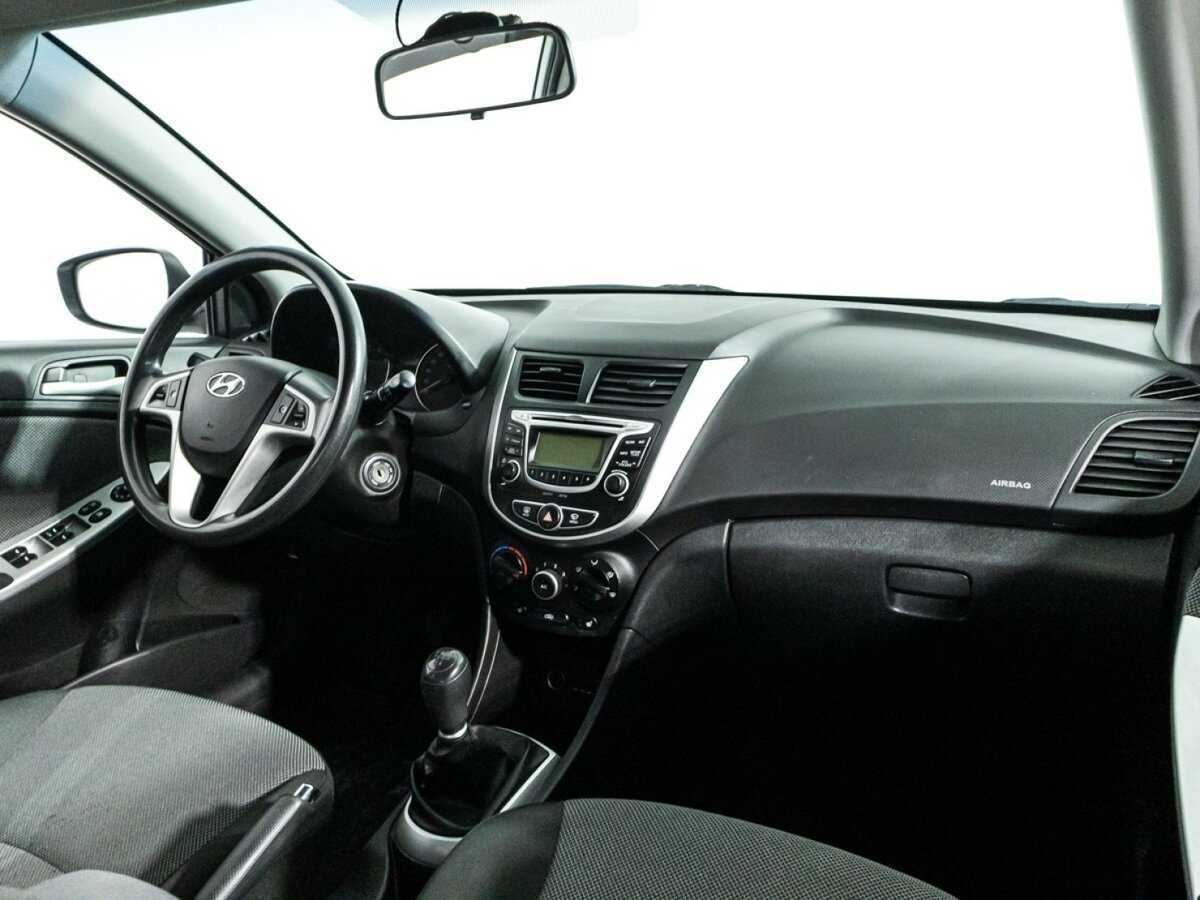 Хендай Солярис б/у, 2013, Механическая. Фото: #8