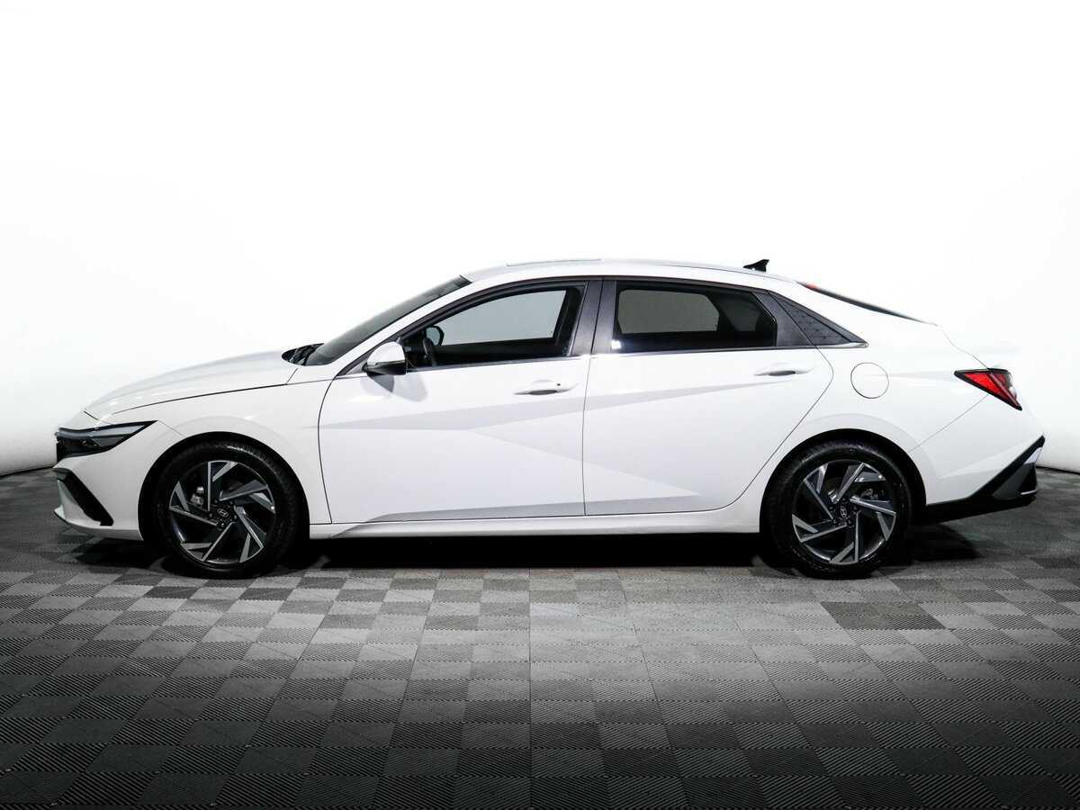 Хендай Елантра б/у, 2023, Вариатор. Фото: #7