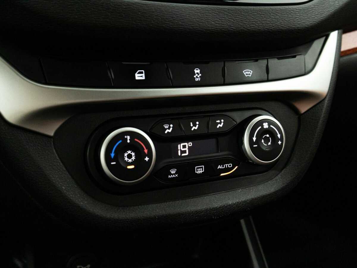 Лада (ВАЗ) Веста б/у, 2018, Роботизированная. Фото: #15