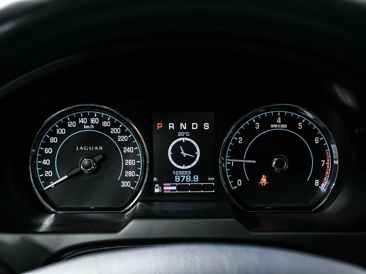 Ягуар ИксФ б/у, 2012, Автоматическая. Фото: #9