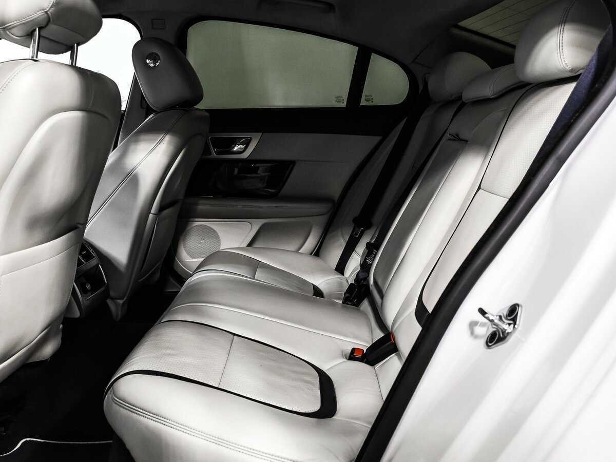 Ягуар ИксФ б/у, 2012, Автоматическая. Фото: #12