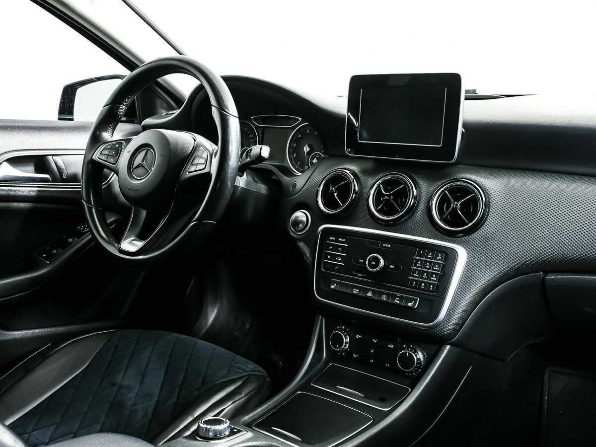 Мерседес-Бенц А-Класс б/у, 2017, Роботизированная. Фото: #8