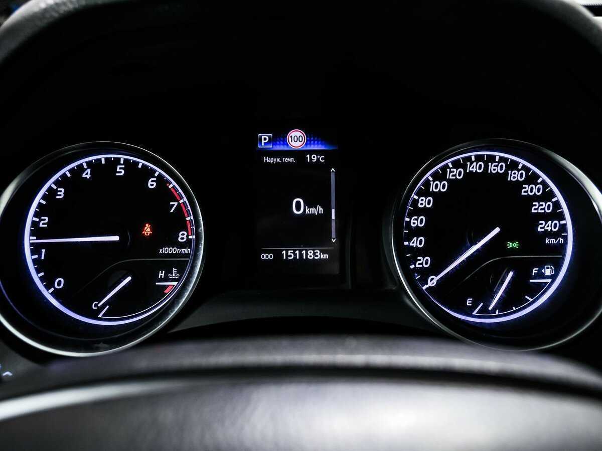 Тойота Камри б/у, 2018, Автоматическая. Фото: #9